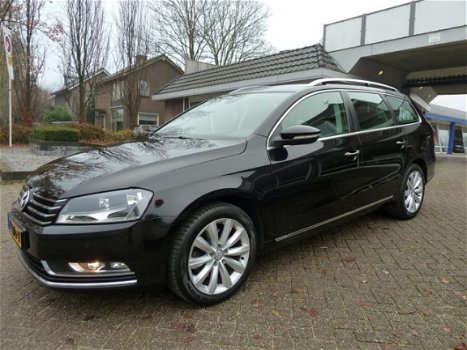 Volkswagen Passat Variant - 2.0 TDI Highline BlueMotion NAVIGATIE, AUTOMAAT ELECTR.W.K.B.TREKHAAK - 1