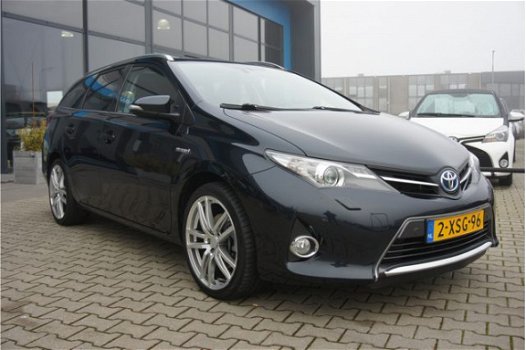 Toyota Auris Touring Sports - 1.8 Hybrid Lease+ Panodak Park assist - 1