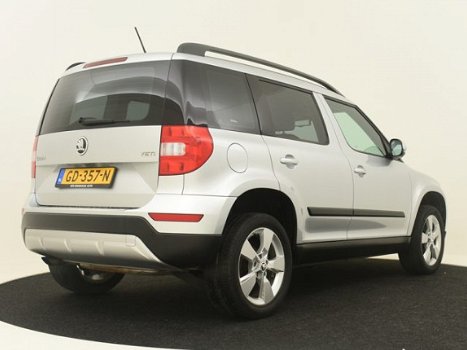 Skoda Yeti Outdoor - 1.2 TSI 105PK Ambition | Airco | Cruise Control | 17'' LMV | Radio CD | Bluetoo - 1