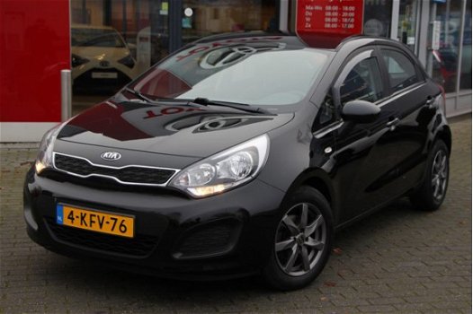 Kia Rio - 1.2 CVVT Comfort Pack *NAVIGATIE / TREKHAAK - 1