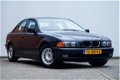 BMW 5-serie - 523i Executive Automaat Youngtimer Dealer onderhouden - 1 - Thumbnail