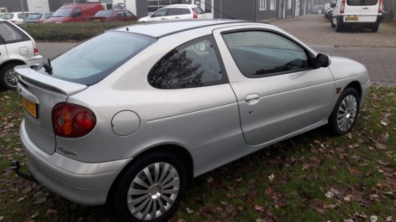 Renault Mégane Coupé - 1.6-16V Expression - 1