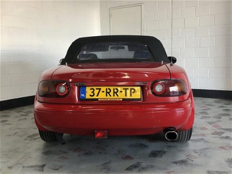 Mazda MX-5 - 1.6i - 1