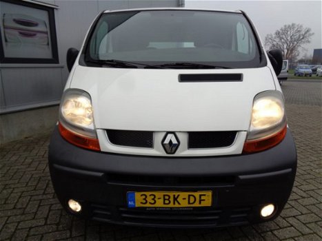 Renault Trafic - 1.9 dCi L1 H1 Série Spéciale Nette bus & 206000KM - 1