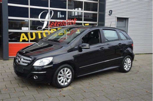 Mercedes-Benz B-klasse - 180 BlueEFFICIENCY Business CLass Navigatie I Airco I Sport velgen - 1