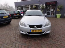 Lexus IS - 220d Business