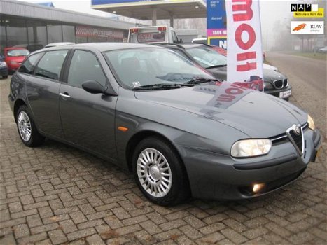 Alfa Romeo 156 Sportwagon - 1.8-16V T.Spark TOP-AUTO - 1