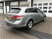 Toyota Avensis Wagon - 2.2 D-4D Panoramic Business Special - 1 - Thumbnail