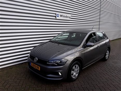 Volkswagen Polo - 1.0 MPI Comfortline - 1