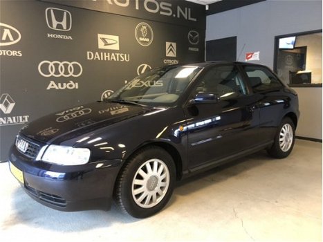 Audi A3 - 1.8 5V Ambiente - 1