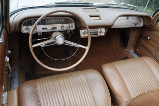 Chevrolet Corvair - Convertible Automaat, Elec. cabriolet kap, 1963, Monza uitvoering, Leder, Oldtim - 1