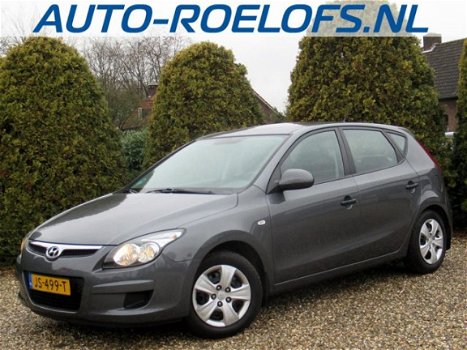 Hyundai i30 - 1.4i 5-drs / Airco - 1