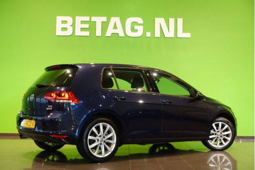 Volkswagen Golf - 5drs 1.2 TSI 110pk Highline | Alcantara | Lichtmetaal | Camera 5drs 1.2 TSI 110pk - 1