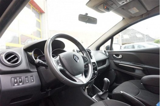 Renault Clio Estate - 0.9 TCe Night&Day BJ2015 LMV16