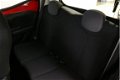 Toyota Aygo - 1.0 VVT-i x-now | Airco | LED dagrijverlichting | Elektrische ramen | - 1 - Thumbnail
