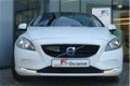 Volvo V40 - 1.6 D2 Momentum / Panoramadak - 1 - Thumbnail