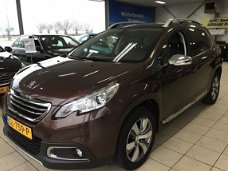 Peugeot 2008 - 1.2 PureTech Allure Automaat Pack Premium Plus