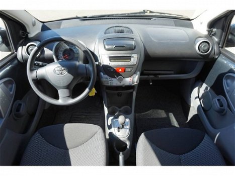 Toyota Aygo - 1.0 VVT-i Navigator 5drs Automaat - 1