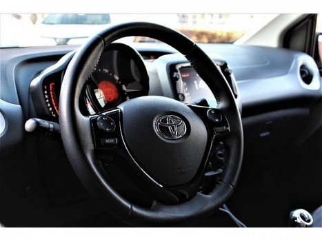 Toyota Aygo - 1.0 VVT-i x-play Apple Car Play LIM - 1