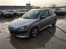 Peugeot 206 - 1.6 16v