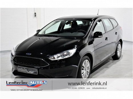 Ford Focus Wagon - 1.0 Trend 101pk Airco, Multifunctioneel stuur, Lendensteun - 1