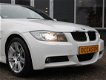 BMW 3-serie Touring - 318i M-Pakket, Sportstoelen, Xenon, Alcantara, Cruise - 1 - Thumbnail