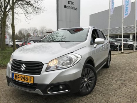 Suzuki SX4 S-Cross - 1.6 120pk Exclusive Sunroof - 1