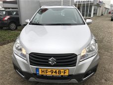 Suzuki SX4 S-Cross - 1.6 120pk Exclusive Sunroof