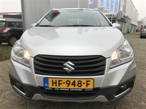 Suzuki SX4 S-Cross - 1.6 120pk Exclusive Sunroof - 1