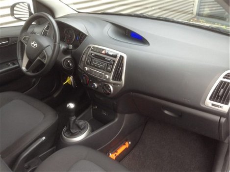 Hyundai i20 - 1.2i i-Deal | Airconditioning | Bluetooth | - 1