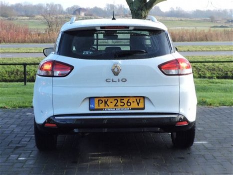 Renault Clio Estate - TCe 120pk Intens | RIJKLAARPRIJS INCLUSIEF AFLEVERPAKKET T.W.V. € 695, - | - 1