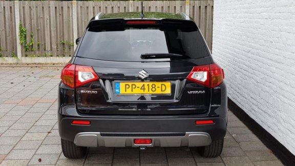 Suzuki Vitara - 1.6 5drs exclusive black Rhino edition - 1