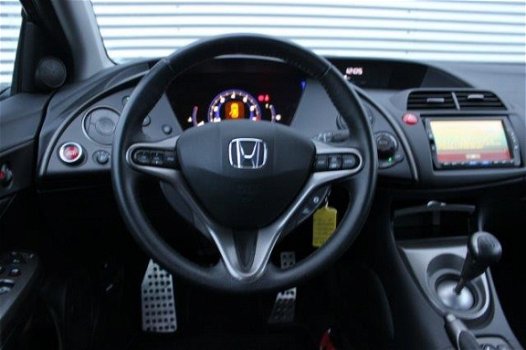 Honda Civic - 1.8 Style Mode 140pk 5D/Navi/100% dealeronderhouden - 1