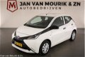 Toyota Aygo - 1.0 VVT-i x-fun 5-drs | AIRCO | BLUETOOTH | LED DAGRIJ | UNIEKE KM - 1 - Thumbnail