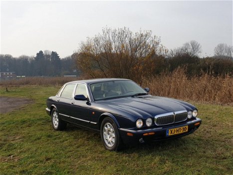 Jaguar Sovereign - 3.2 V8 - 1