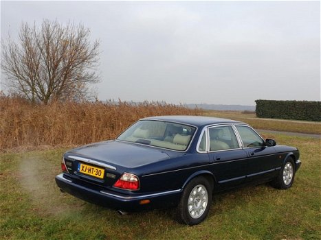 Jaguar Sovereign - 3.2 V8 - 1