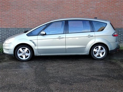 Ford S-Max - 2.0-16V -Navigatie-Clima - 1