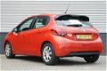 Peugeot 208 - 1.2 Like 5-DEURS AIRCO CRUISE BLUETOOTH ORANGE POWER SUPER DEMO DEAL FINANCIEREN AL VA - 1 - Thumbnail