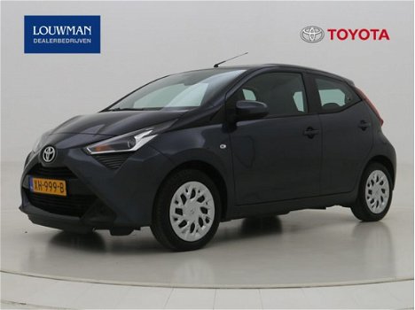 Toyota Aygo - 1.0 5drs X-Play | Apple CarPlay | Android Auto - 1