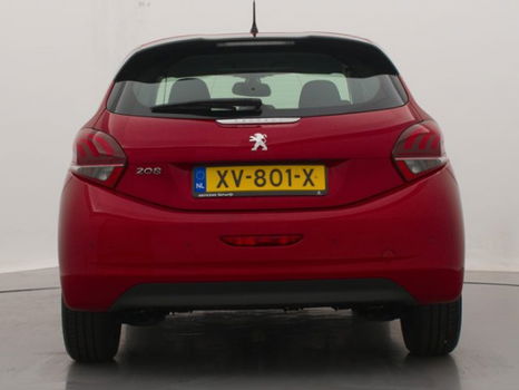 Peugeot 208 - 1.2 82pk Signature | Navigatie | Parkeersensoren | Airco | - 1