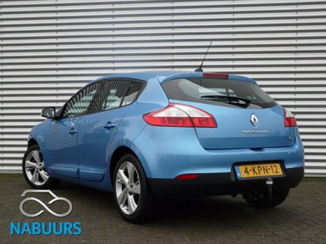 Renault Mégane - 1.2TCe 115PK. Collection. Navi. Key Less. Led - 1