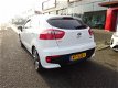 Kia Rio - 1.2 CVVT ExecutiveLine *NAVIGATIESYSTEEM / CLIMATE CONTROL - 1 - Thumbnail