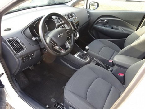 Kia Rio - 1.2 CVVT ExecutiveLine *NAVIGATIESYSTEEM / CLIMATE CONTROL - 1