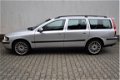 Volvo V70 - 2.4 Comfort Line 170pk - 1 - Thumbnail