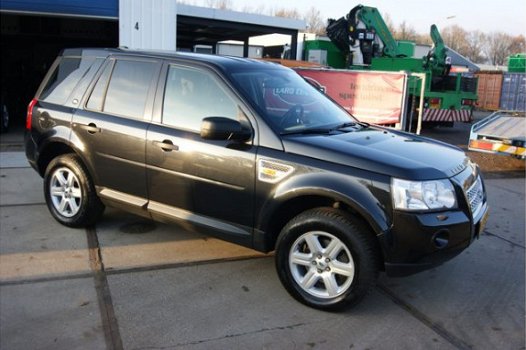 Land Rover Freelander - 3.2 v6 HSE 7500 ex btw - 1