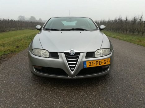 Alfa Romeo GT - 2.0 JTS Progression | Bluetooth | Cruisecontrol | 179000km - 1