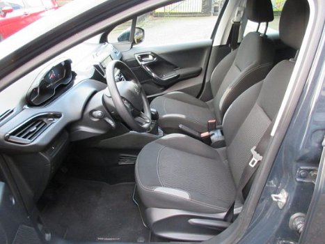 Peugeot 208 - 1.2 PureTech Active Airco/ Cruise control/ Dealer onderhouden - 1