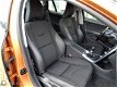 Volvo V60 - 1.6 DRIVe, Navigatie, Cruise, Clima, Trekhaak, PDC - 1 - Thumbnail