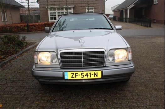 Mercedes-Benz E-klasse Cabrio - 200 Cabrio echt orginele nieuw staat net grote beurt en alles laten - 1