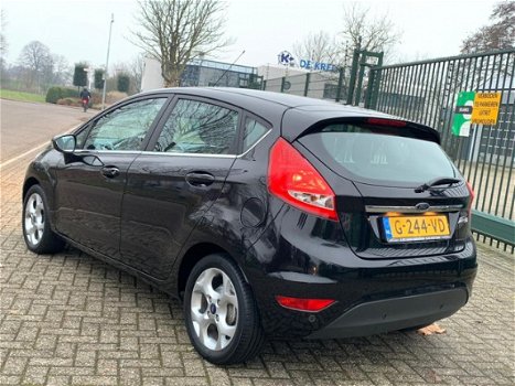 Ford Fiesta - 1.4 Titanium l CLIMA l PDC l STOELVERW l LMV - 1